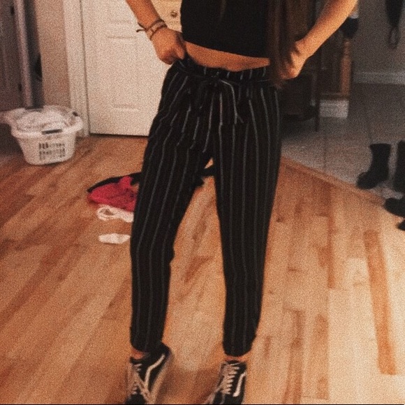 Black and white striped dress pants - Picture 2 of 2